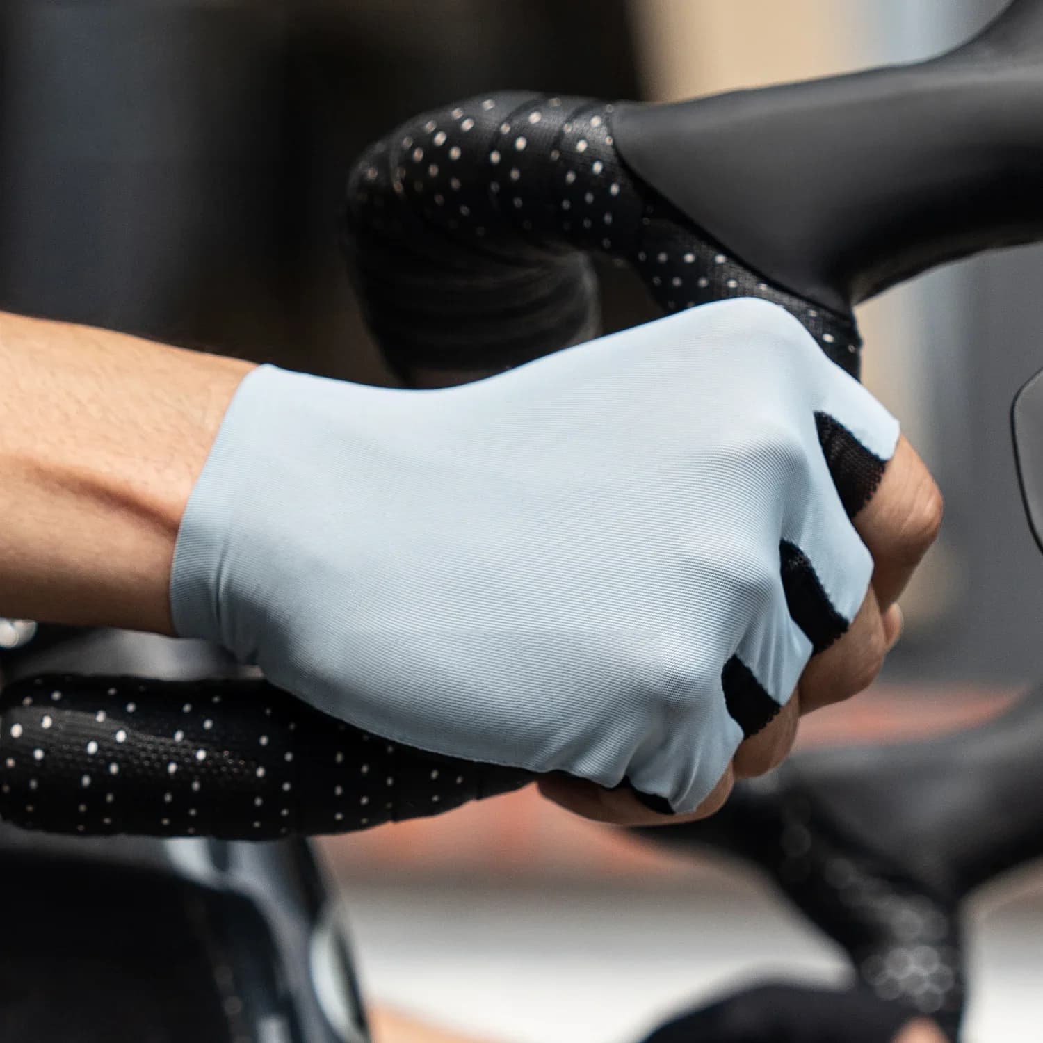 Lehké půlprstové cyklistické rukavice s tlumením nárazů